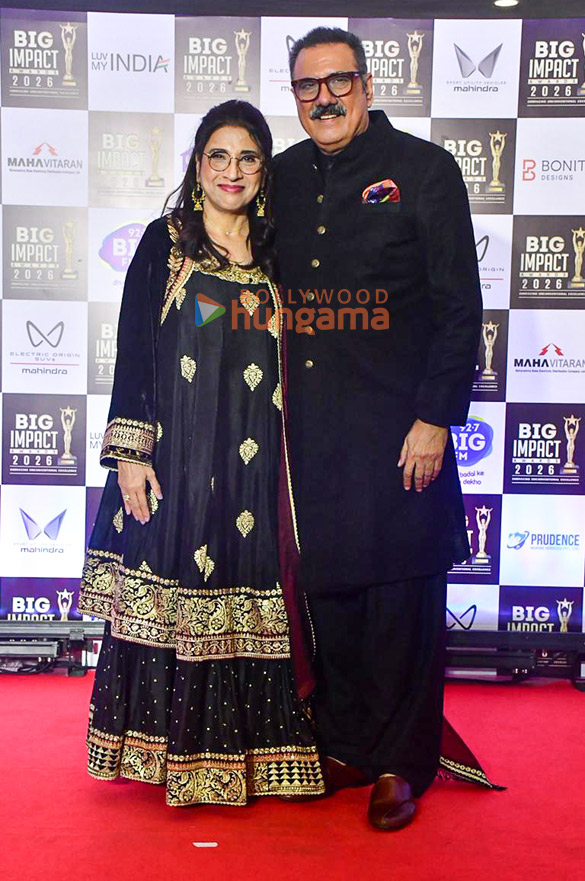 photos esha deol rajat bedi anya singh chitrangada singh boman irani and others grace the red carpet of the big impact awards 2026 13