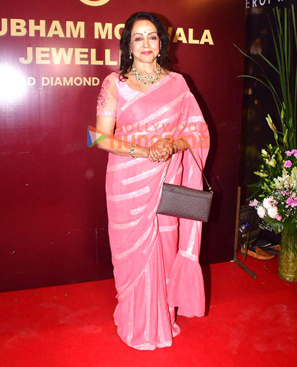 photos hema malini graces shubham motiwalas jewellery store launch 5