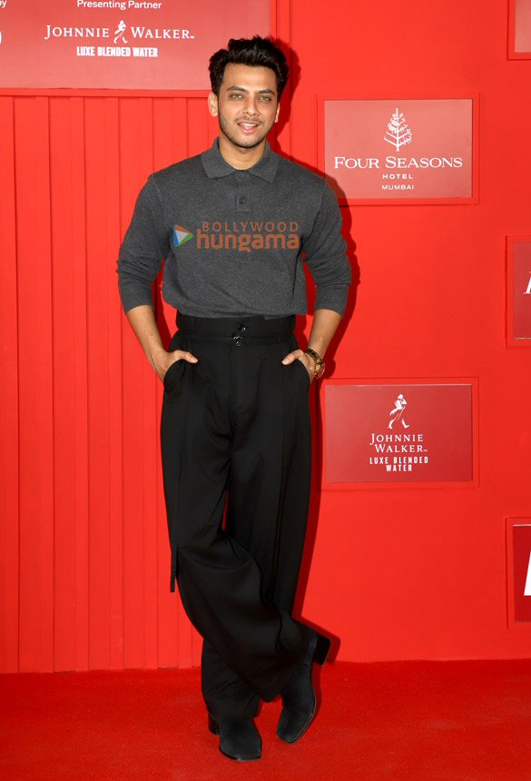 photos kareena kapoor vicky kaushal karan johar and others grace the honours excellence awards 2026 4