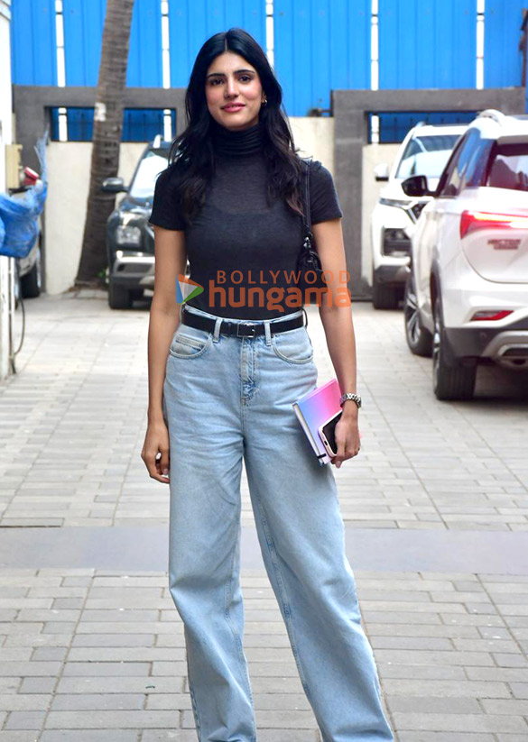 photos medha rana snapped at t series office in andheri 2