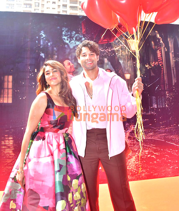 photos mrunal thakur and siddhant chaturvedi snapped promoting do deewane seher mein 2