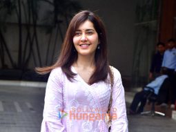 Photos: Raashii Khanna snapped in Andheri