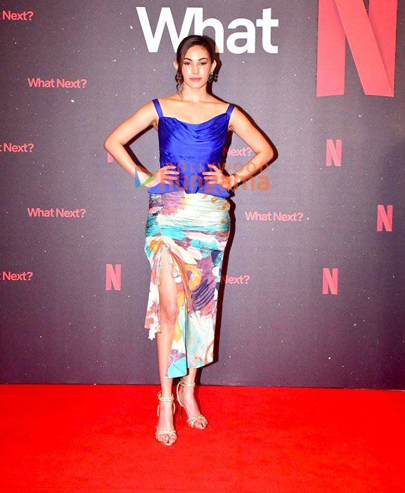 photos saif ali khan pratik gandhi dia mirza kapil sharma and others attend the unveiling of netflix slate for 2026 6