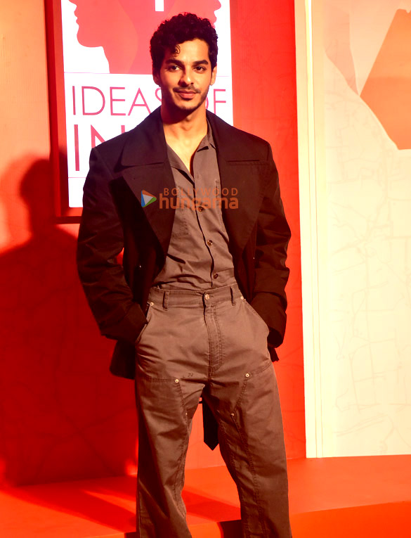 photos shah rukh khan ishaan khatter and vishal jethwa snapped at abp networks ideas of india 2026 11