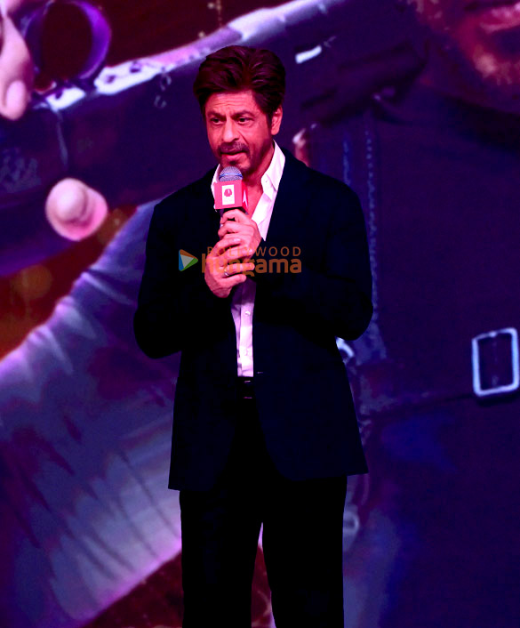 photos shah rukh khan ishaan khatter and vishal jethwa snapped at abp networks ideas of india 2026 5