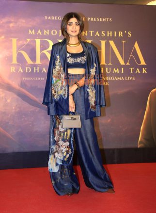 Photos: Shilpa Shetty, Jackie Shroff and other attend Manoj Muntashir’s Krishna – Radha Se Ranbhumi Tak that was launched in NMACC