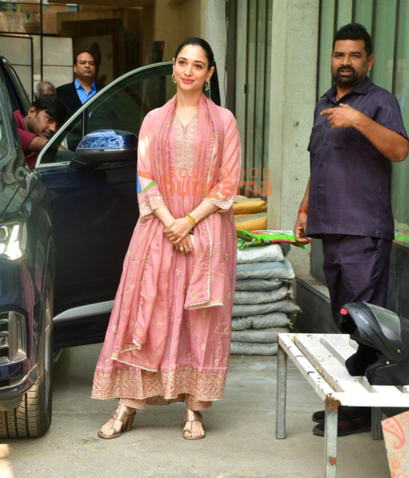 Photos: Tamannaah Bhatia snapped in Juhu Photos: Tamannaah Bhatia snapped in Juhu