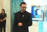 Saif Ali Khan papped in a dapper look pose for media