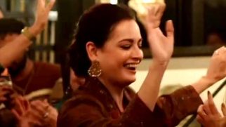 Dia Mirza & Urmila Matondkar enjoying the evening