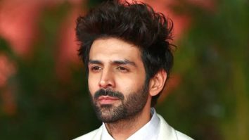 Kartik Aaryan is currently learning how to fly a plane for Captain India