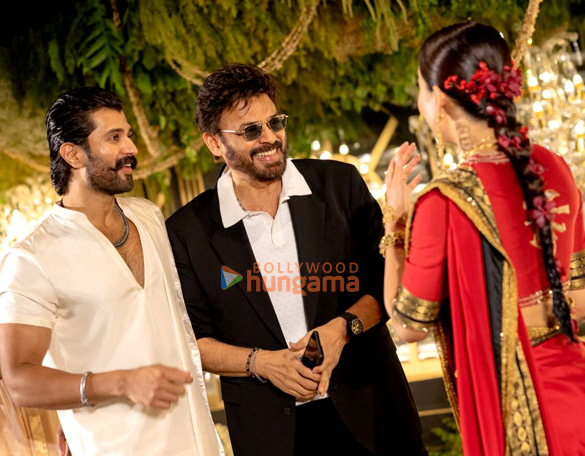 photos allu arjun mrunal thakur sreeleela kriti sanon and others attend vijay deverakonda rashmika mandannas wedding reception 4 3