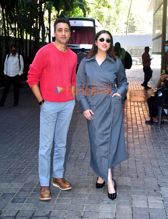 photos imran khan and parineeti chopra snapped in andheri 1