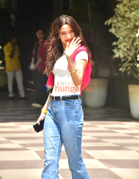 photos medha shankr snapped in juhu 5 2