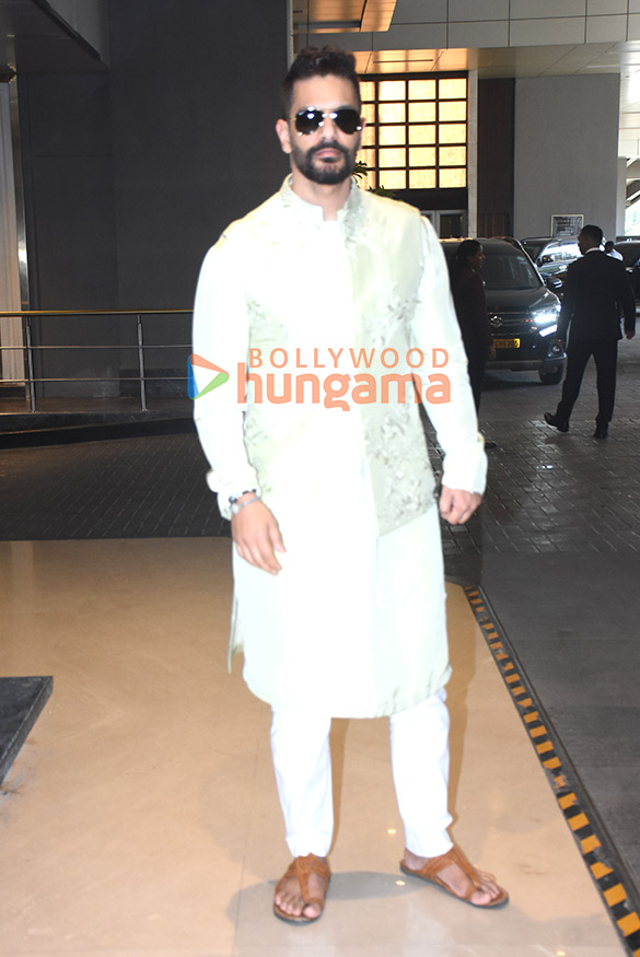 photos rani mukerji karan johar and others attend ravi bhagchandka and eka lakhanis wedding ceremony 5