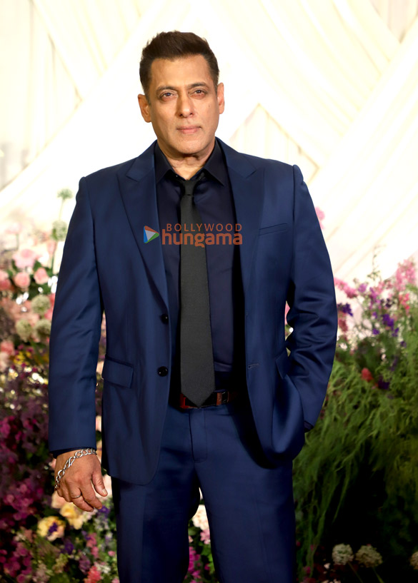 Photos: Salman Khan, Aamir Khan, Anil Kapoor, Rani Mukerji, Rekha, Rakesh Roshan and others attend Sooraj Barjatya’s daughter Eesha Barjatya’s wedding Photos: Salman Khan, Aamir Khan, Anil Kapoor, Rani Mukerji, Rekha, Rakesh Roshan and others attend Sooraj Barjatya’s daughter Eesha Barjatya’s wedding