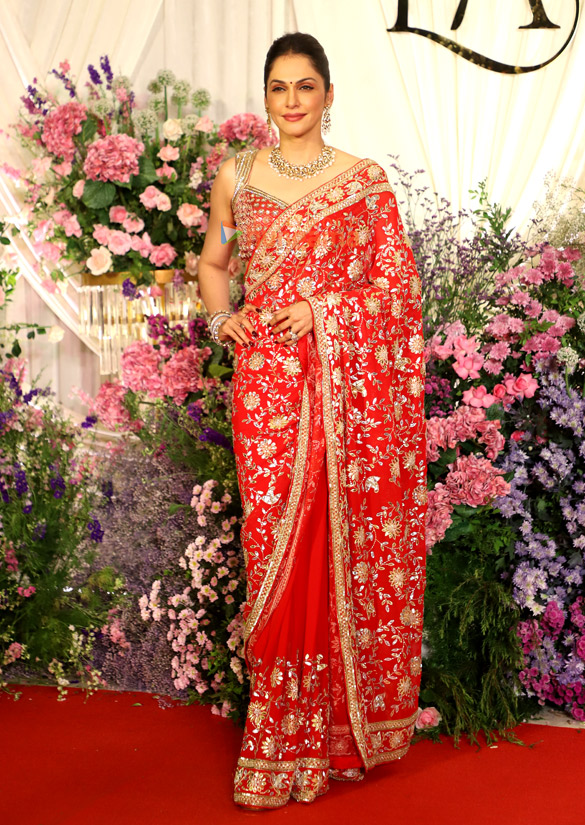 photos salman khan aamir khan anil kapoor rani mukerji rekha rakesh roshan and others attend sooraj barjatyas daughter eesha barjatyas wedding 15 2
