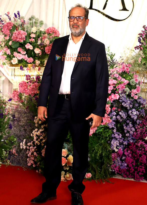 photos salman khan aamir khan anil kapoor rani mukerji rekha rakesh roshan and others attend sooraj barjatyas daughter eesha barjatyas wedding 3 2