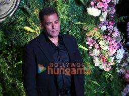 Photos: Salman Khan, Aamir Khan, Tiger Shroff, Farhan Akhtar and others at Komal Nahta’s son Mohak Nahta’s wedding reception