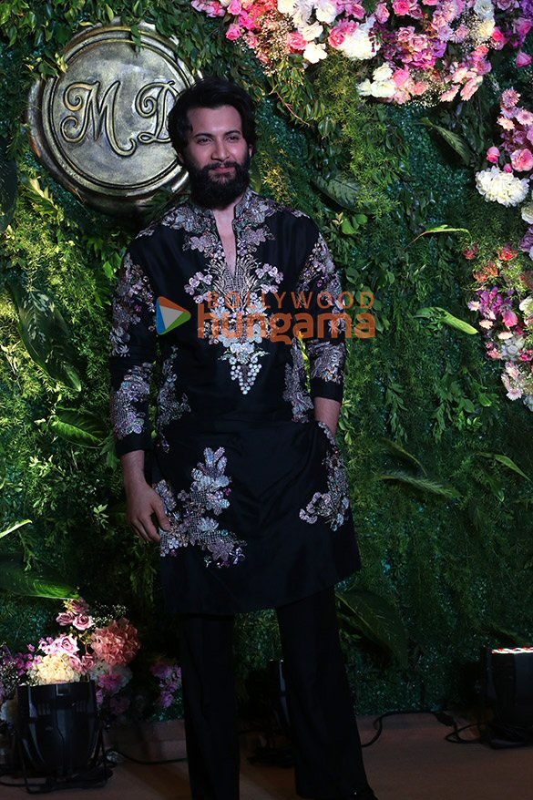 photos salman khan aamir khan tiger shroff farhan akhtar and others at komal nahtas son mohak nahtas wedding reception 24