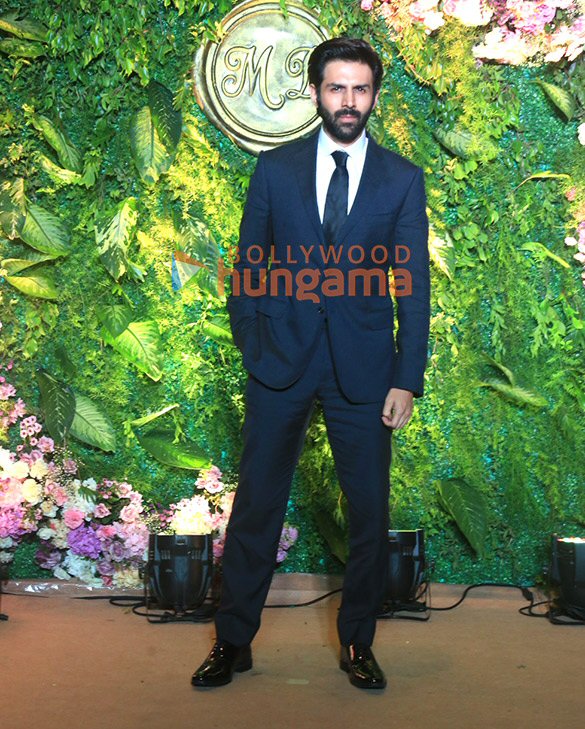 photos salman khan aamir khan tiger shroff farhan akhtar and others at komal nahtas son mohak nahtas wedding reception 73