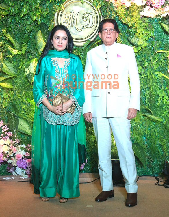 photos salman khan aamir khan tiger shroff farhan akhtar and others at komal nahtas son mohak nahtas wedding reception 75