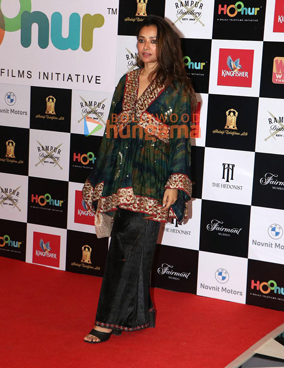 photos suniel shetty rupali ganguly jeetendra and others grace the hoonur balaji telefilms initiative grand launch 10