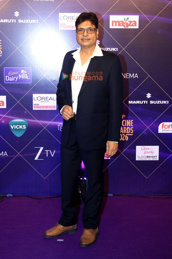 photos varun dhawan rajkummar rao riteish deshmukh and others grace the zee cine awards 2026 17