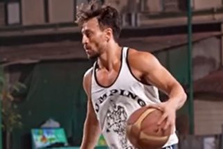 What a throw! Tiger Shroff