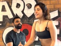 Exercise & a musical vibe! Raashii Khanna