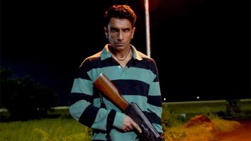 Hum Pyaar Karne Wale (Full Video) | Dhurandhar The Revenge | Shashwat Sachdev, Anuradha Paudwal, Udit Narayan, Qveen Herby