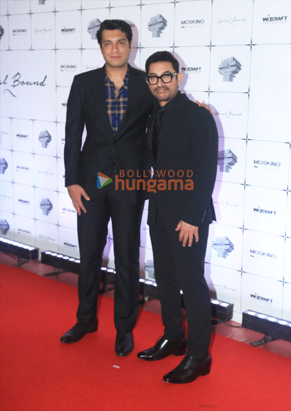 Photos: Aamir Khan, Javed Akhtar, Rajkumar Hirani, Anil Kapoor, Sooraj Barjatya and others grace the red carpet celebration of Boman Irani’s Spiral Bound Photos: Aamir Khan, Javed Akhtar, Rajkumar Hirani, Anil Kapoor, Sooraj Barjatya and others grace the red carpet celebration of Boman Irani’s Spiral Bound