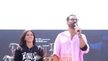 Photos: Akshay Kumar and Wamiqa Gabbi snapped promoting their film Bhooth Bangla in Delhi