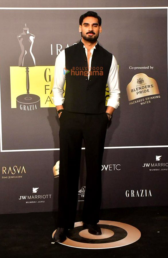 photos malaika arora bhumi pednekar avneet kaur and others snapped at grazia fashion awards 2026 18