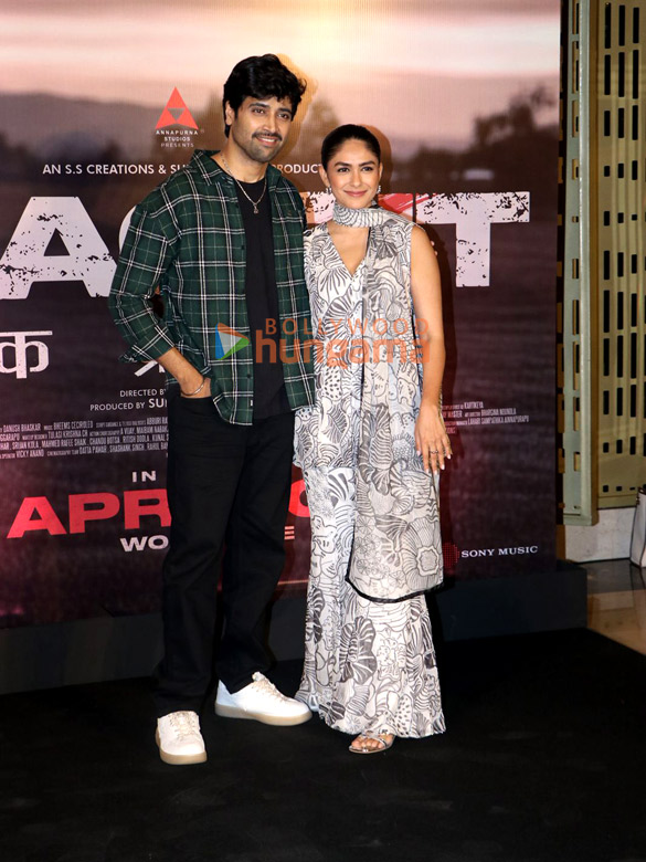 photos mrunal thakur adivi sesh tamannaah bhatia and others attend special screening of dacoit 3