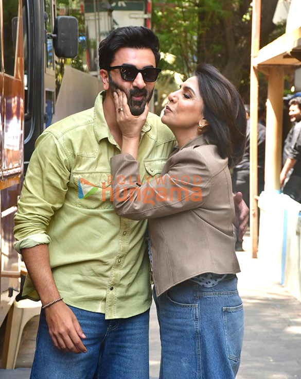 photos ranbir kapoor and neetu singh snapped in andheri 1