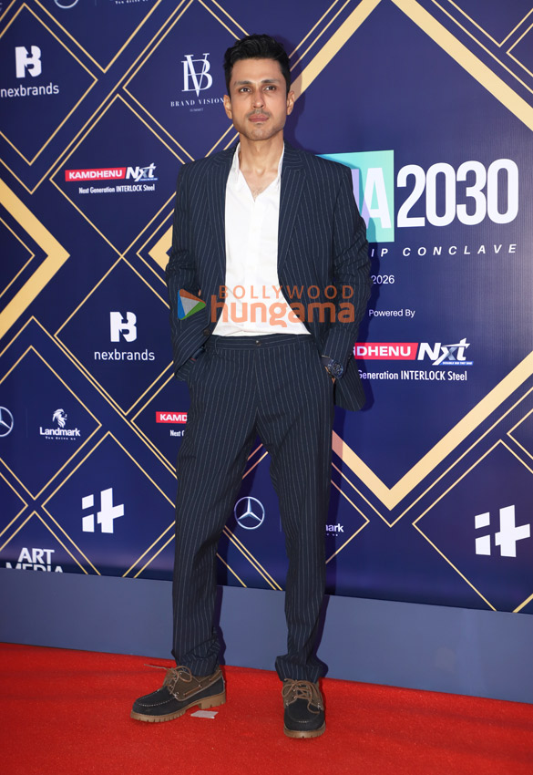photos shehnaaz gill malaika arora manoj bajpayee sunny leone and others grace the india 2030 leadership conclave 2026 awards 16