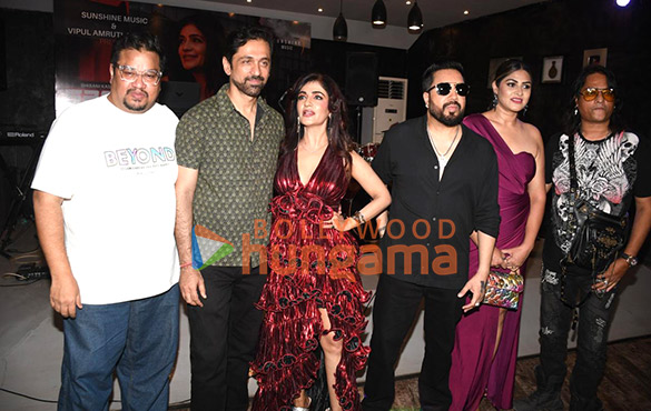 photos shibani kashyap sudhanshu pandey deepshika and others attend the launch of the album sarfira hosted by mika singh 17
