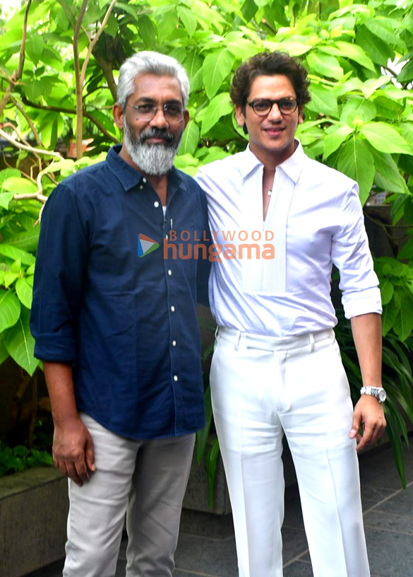 photos vijay varma saie tamhankar kritika kamra and others snapped promoting matka king 5