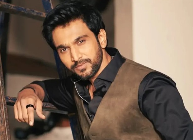 प्रतीक गांधी स्क्रीन टाइम पर नेटफ्लिक्स पैनल में पालन-पोषण में 'नियंत्रण पर संदर्भ' की वकालत करते हैं