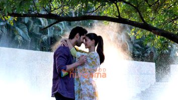 Chand Mera Dil Movie Stills