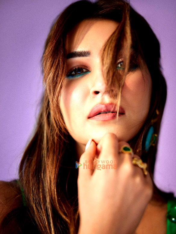 kriti sanon 2 452