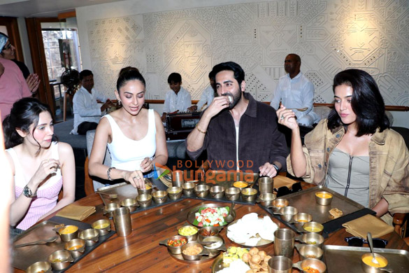 photos ayushmann khurrana rakul preet singh wamiqa gabbi and others snapped promoting pati patni aur woh do 3