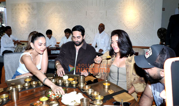 photos ayushmann khurrana rakul preet singh wamiqa gabbi and others snapped promoting pati patni aur woh do 8