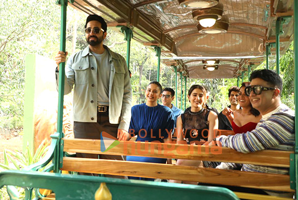 photos ayushmann khurrana sara ali khan rakul preet singh wamiqa gabbi and others grace the trailer launch of pati patni aur woh do at sanjay gandhi national park 8