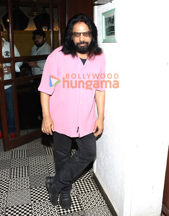 photos bakhtiyaar irani ali asgar and others promote the season 4 of chuddy buddy 19