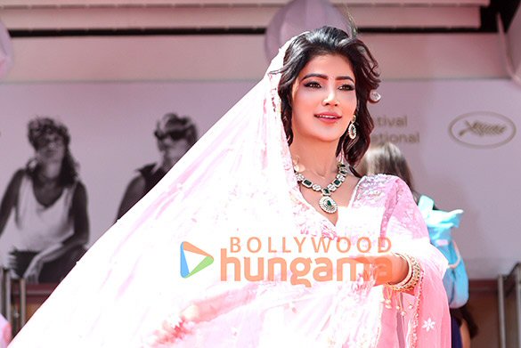 photos cannes 2026 bigg boss 17 fame soniya bansal makes a striking debut in radha rani inspired ensemble 6