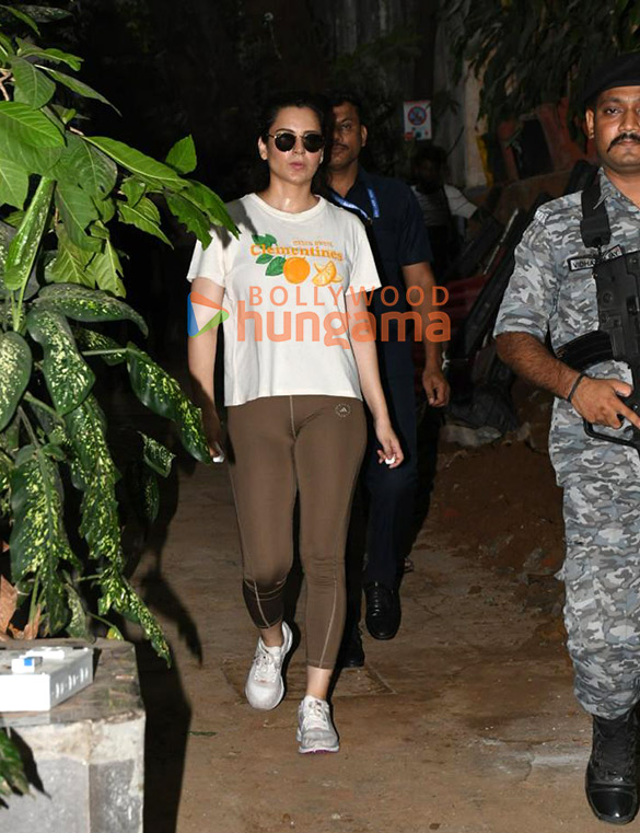 Photos: Kangana Ranaut spotted outside a Krome studio in Bandra