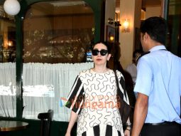 Photos: Karisma Kapoor snapped in Town
