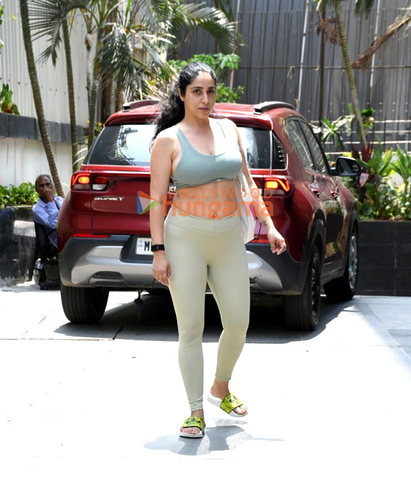 photos neha bhasin snapped at the gym in santacruz 2