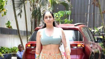 Photos: Neha Bhasin snapped at the gym in Santacruz
